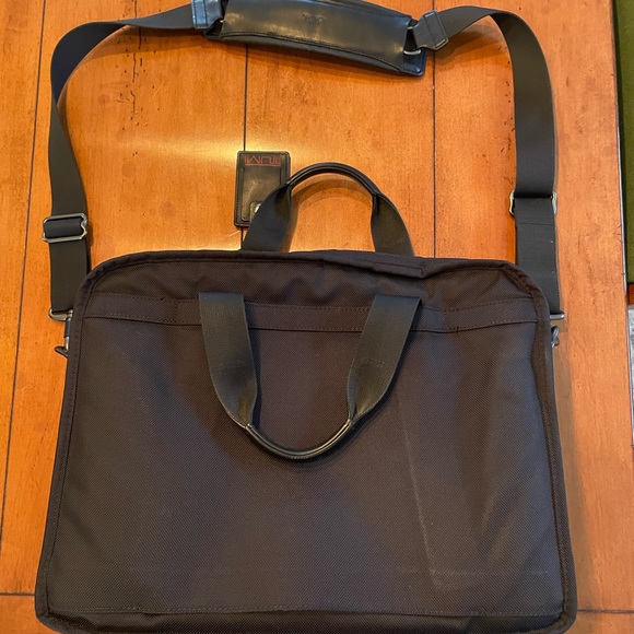 Tumi Bags Tumi Alpha Expandable Organizer Laptop Briefcase Poshmark